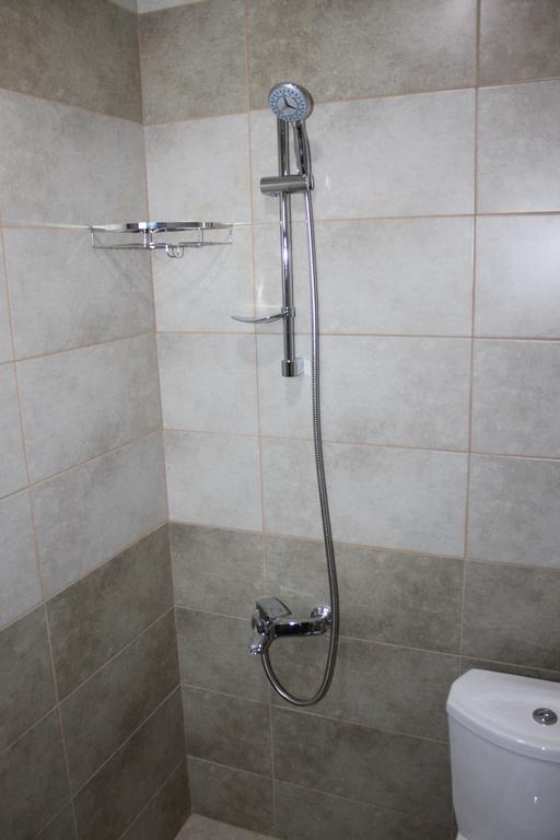Taripiri Villa Ambrolauri Bagian luar foto