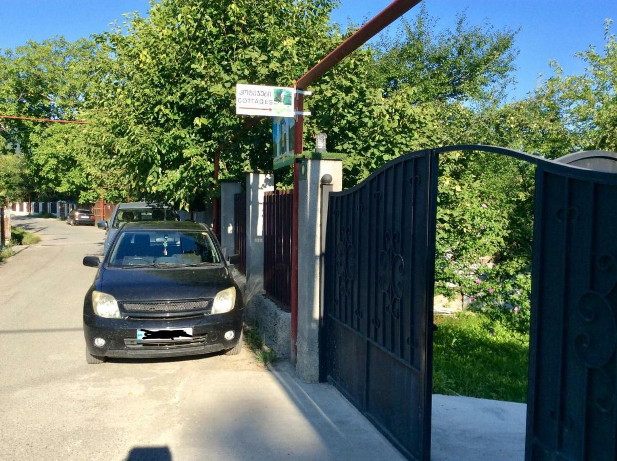 Taripiri Villa Ambrolauri Bagian luar foto